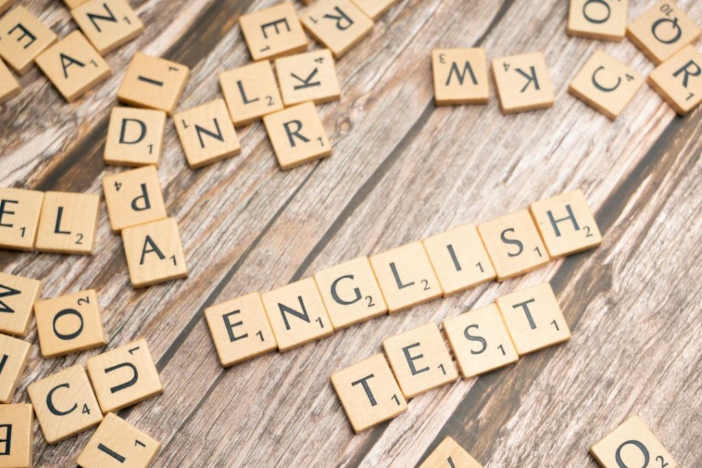 Photo learning American English vocabulary